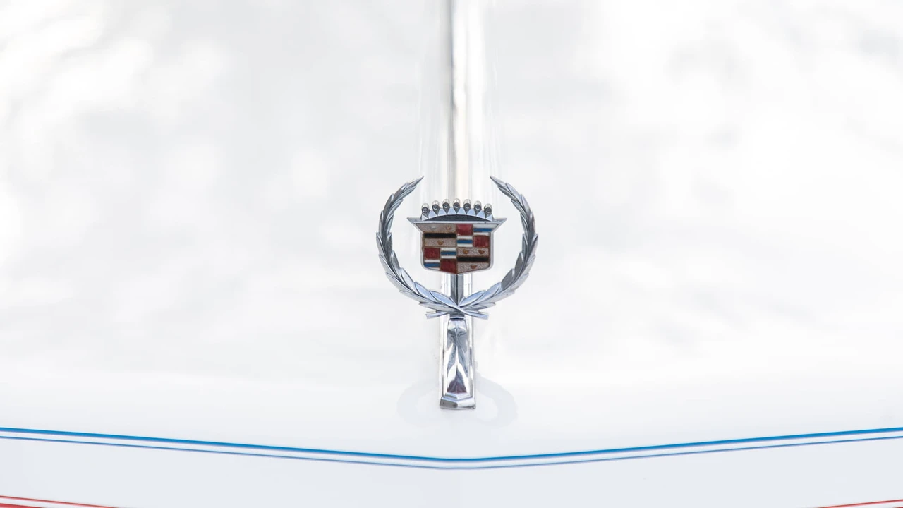 1976 Cadillac Eldorado 9th Gen - Image 9 of 16