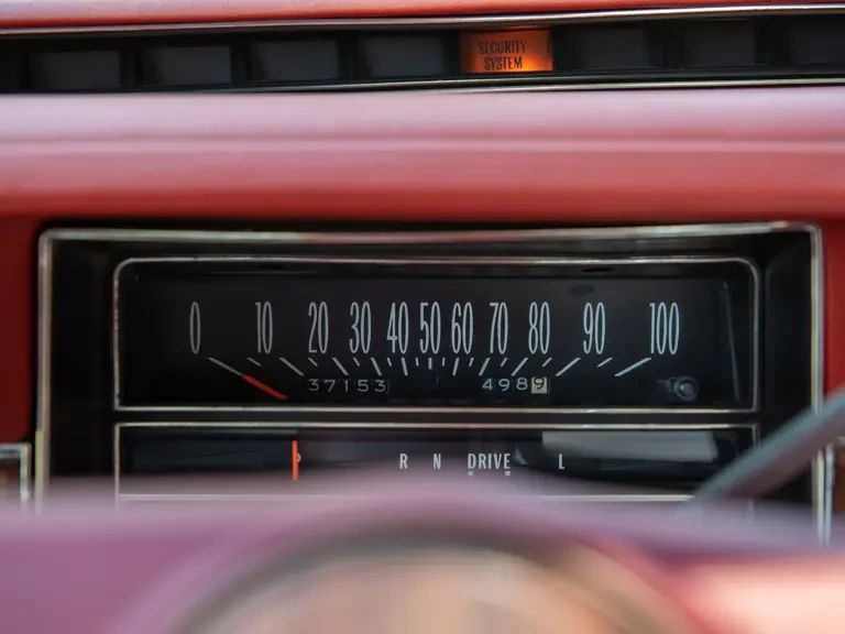 1976 Cadillac Eldorado 9th Gen - Image 16 of 31