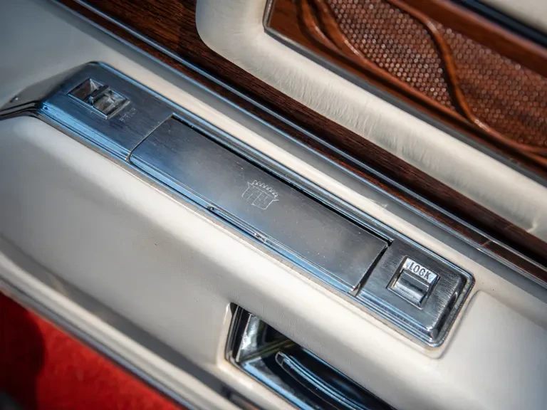 1976 Cadillac Eldorado 9th Gen - Image 29 of 31