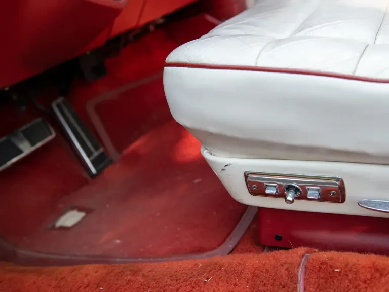 1976 Cadillac Eldorado 9th Gen - Image 23 of 31