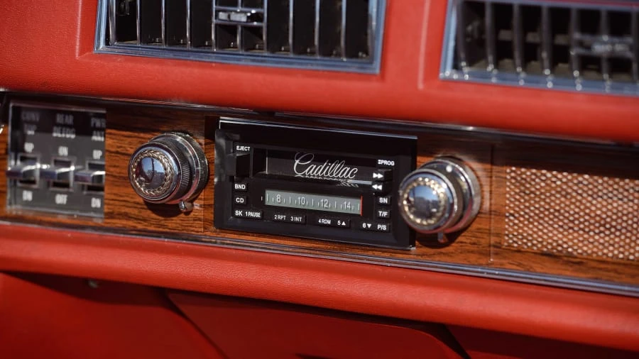 1976 Cadillac Eldorado 9th Gen - Image 15 of 20