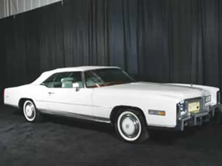 1976 Cadillac Eldorado 9th Gen - Image 2 of 5