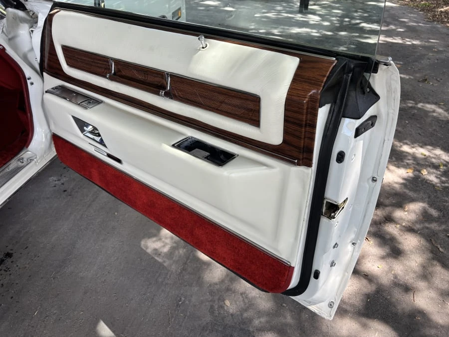 1976 Cadillac Eldorado 9th Gen - Image 18 of 22