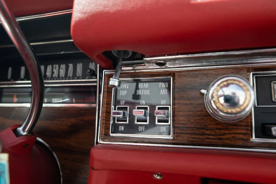 1976 Cadillac Eldorado 9th Gen - Image 20 of 27
