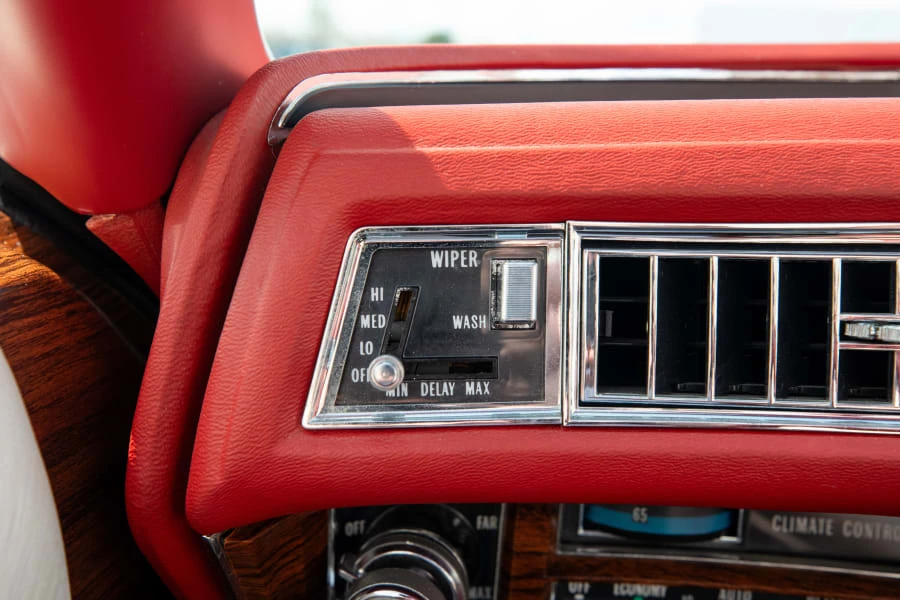 1976 Cadillac Eldorado 9th Gen - Image 19 of 27
