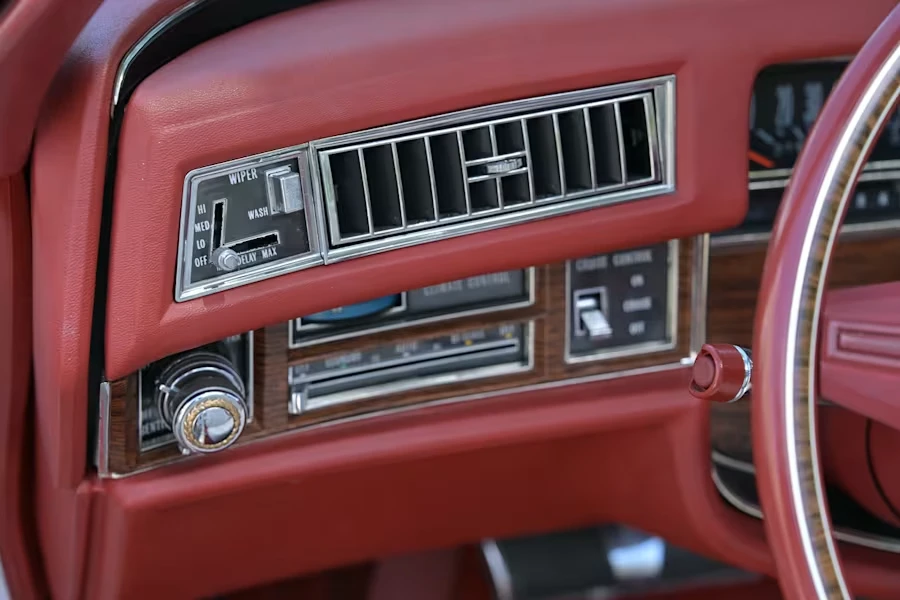 1976 Cadillac Eldorado 9th Gen - Image 26 of 31