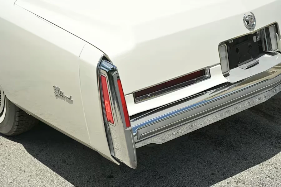 1976 Cadillac Eldorado 9th Gen - Image 17 of 31