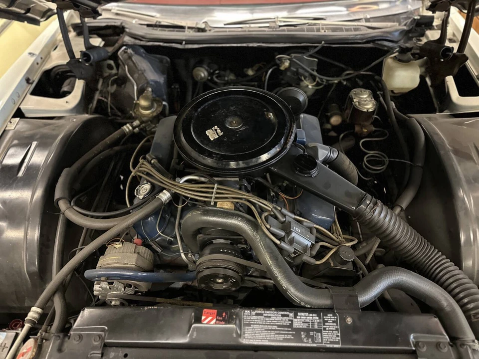 1976 Cadillac Eldorado 9th Gen - Image 16 of 20