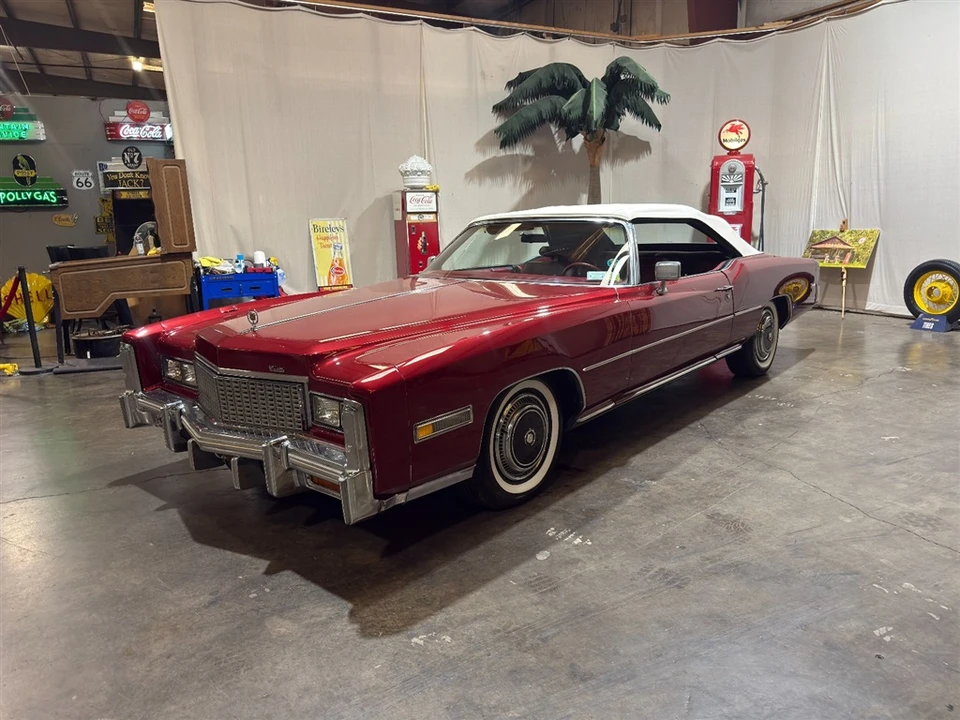 1976 Cadillac Eldorado 9th Gen - Image 13 of 31