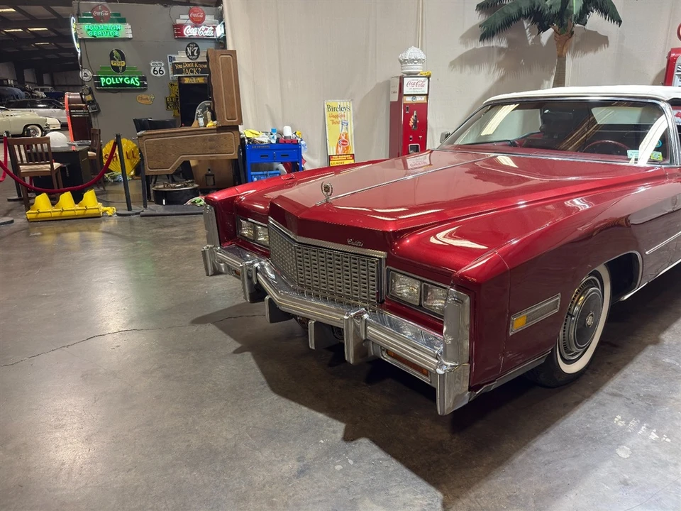 1976 Cadillac Eldorado 9th Gen - Image 11 of 31
