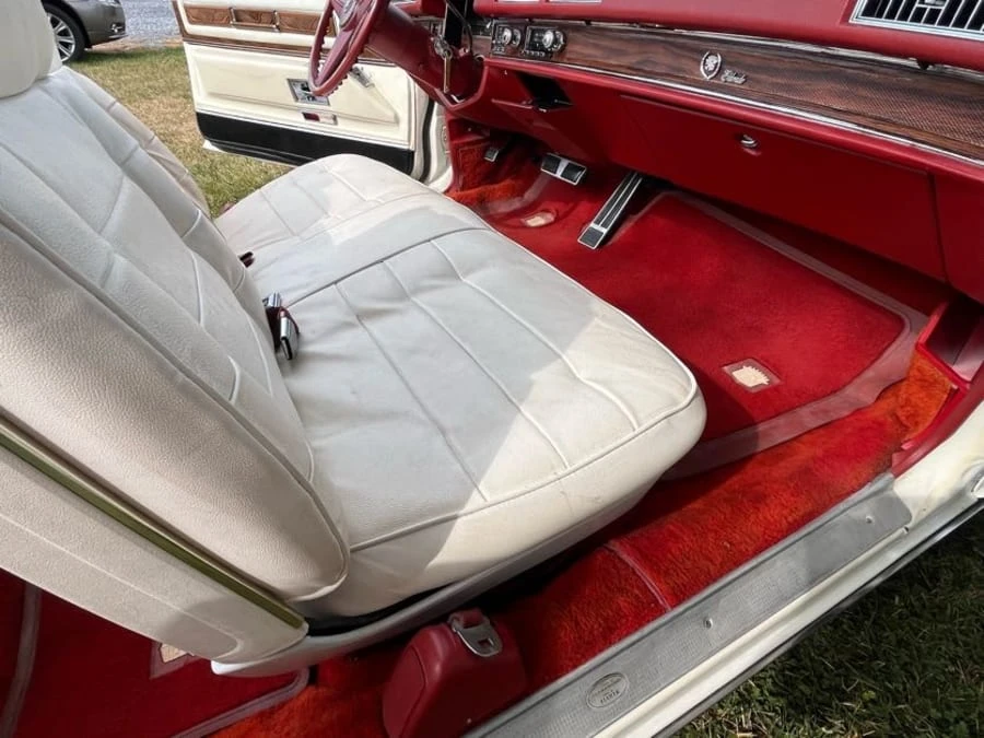 1976 Cadillac Eldorado 9th Gen - Image 16 of 22