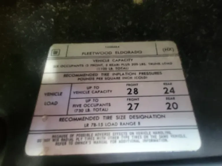 1976 Cadillac Eldorado 9th Gen - Image 18 of 29