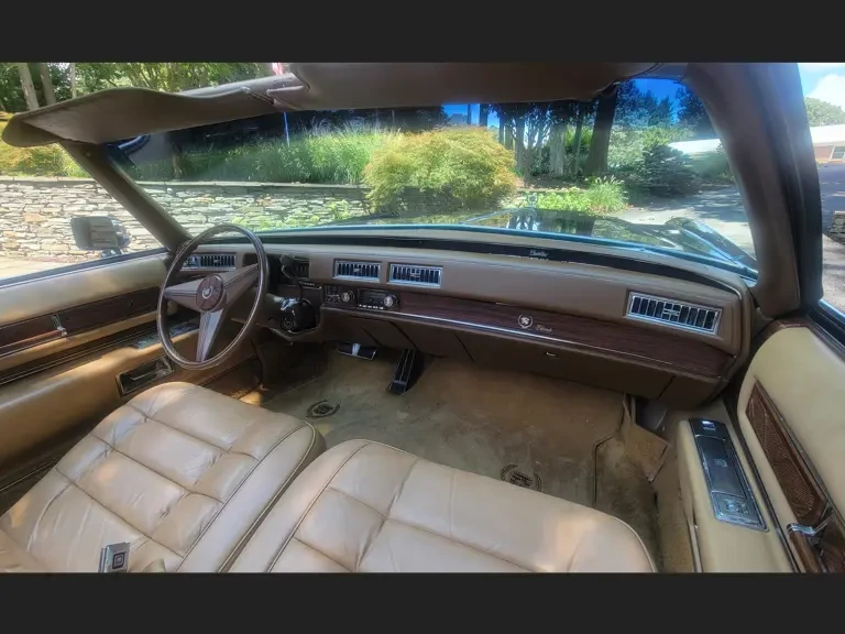 1976 Cadillac Eldorado 9th Gen - Image 9 of 29