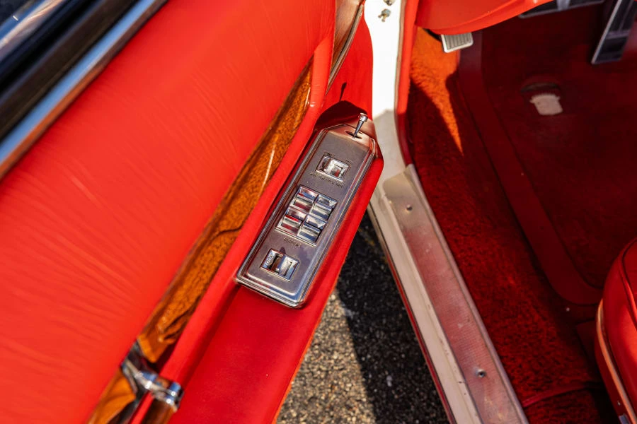 1976 Cadillac Eldorado 9th Gen - Image 30 of 31