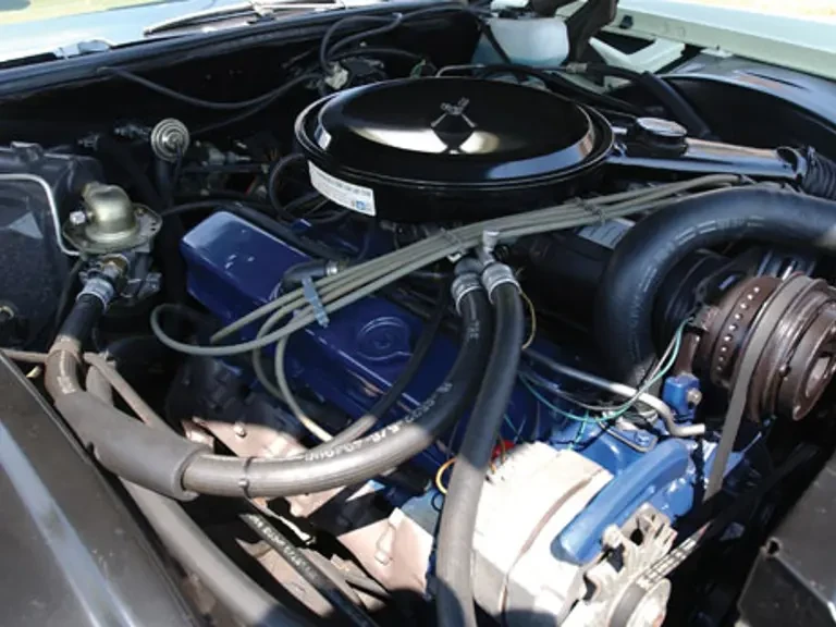 1976 Cadillac Eldorado 9th Gen - Image 5 of 7