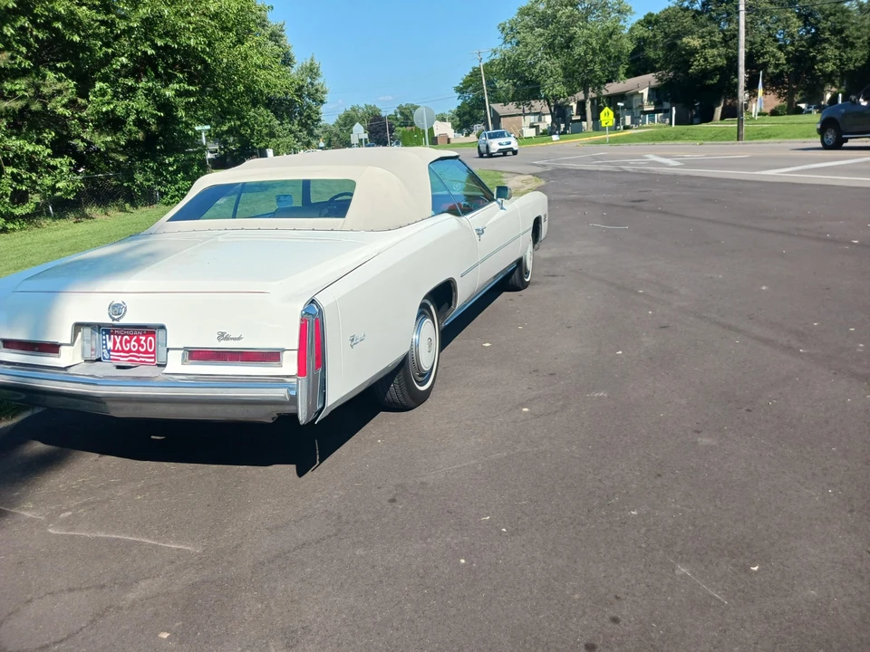 1976 Cadillac Eldorado 9th Gen - Image 27 of 31