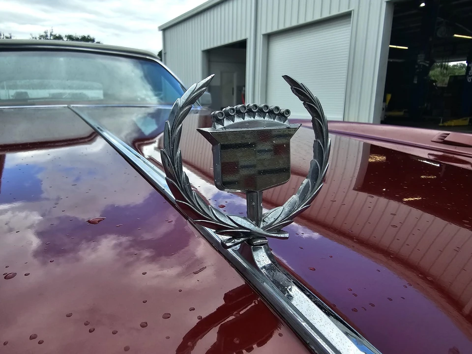 1976 Cadillac Eldorado 9th Gen - Image 17 of 31