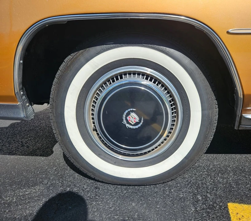 1976 Cadillac Eldorado 9th Gen - Image 15 of 31