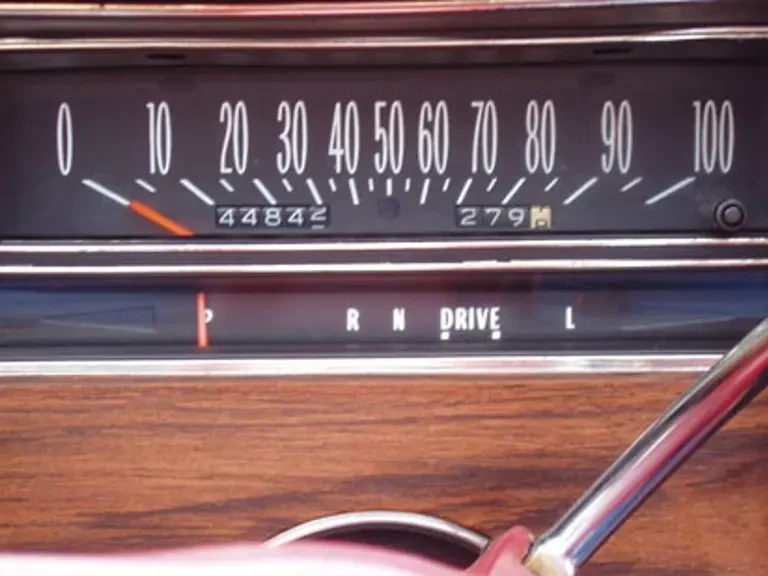 1976 Cadillac Eldorado 9th Gen - Image 5 of 12