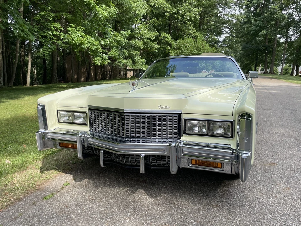 1976 Cadillac Eldorado 9th Gen - Image 2 of 31