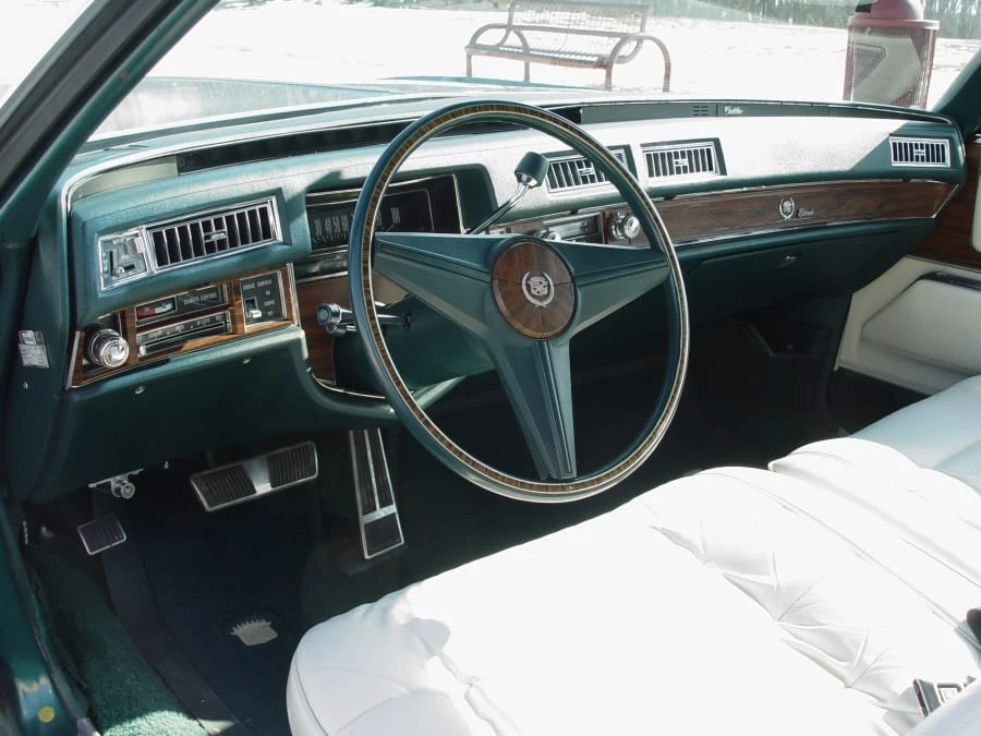 1976 Cadillac Eldorado 9th Gen - Image 5 of 9
