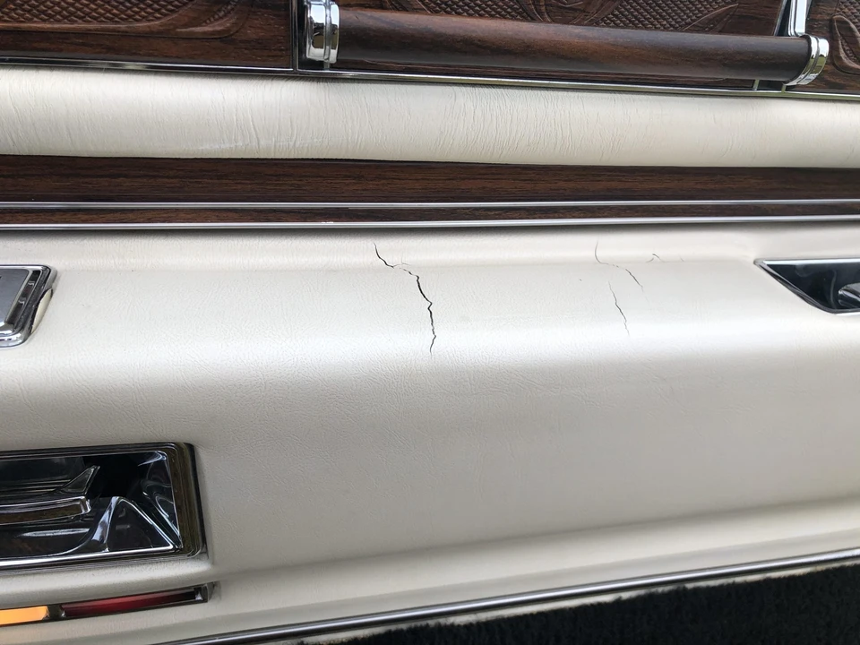 1976 Cadillac Eldorado 9th Gen - Image 26 of 31