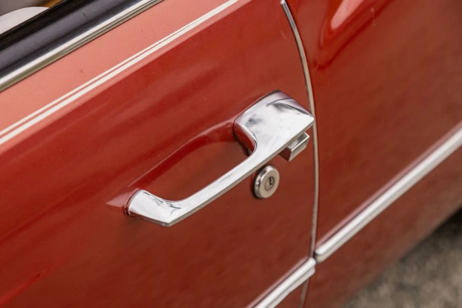 1976 Cadillac Eldorado 9th Gen - Image 16 of 31