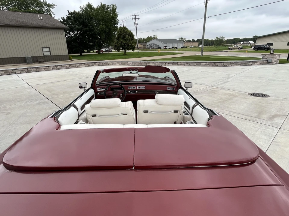 1976 Cadillac Eldorado 9th Gen - Image 24 of 31
