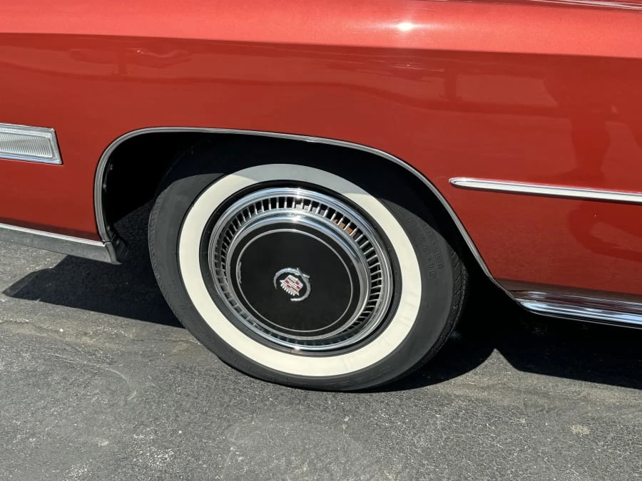 1976 Cadillac Eldorado 9th Gen - Image 5 of 12