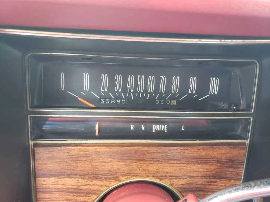 1976 Cadillac Eldorado 9th Gen - Image 27 of 31