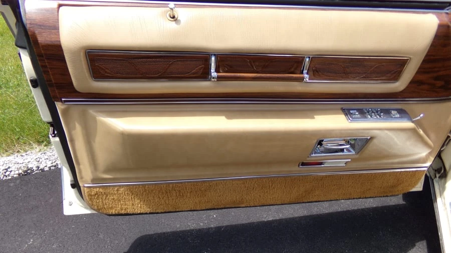 1976 Cadillac Eldorado 9th Gen - Image 4 of 25