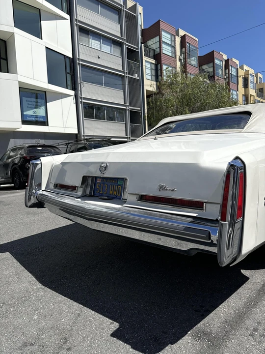 1976 Cadillac Eldorado 9th Gen - Image 27 of 31