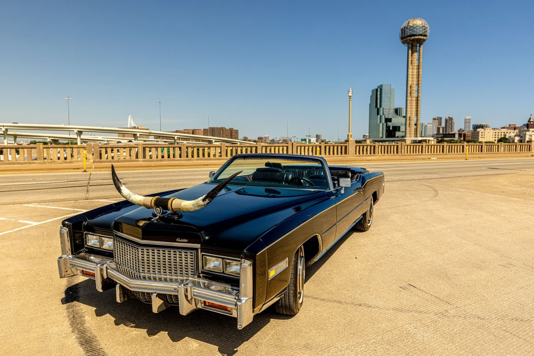 1976 Cadillac Eldorado 9th Gen - Image 2 of 31