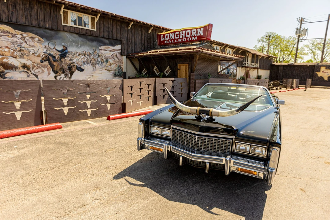 1976 Cadillac Eldorado 9th Gen - Image 3 of 31