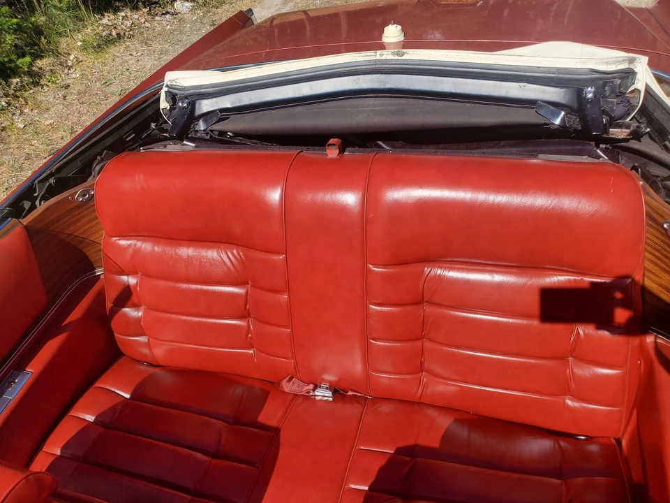 1976 Cadillac Eldorado 9th Gen - Image 29 of 31