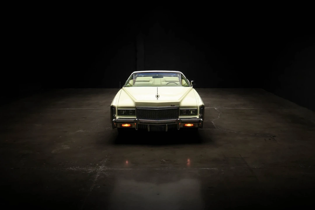 1976 Cadillac Eldorado 9th Gen - Image 7 of 31