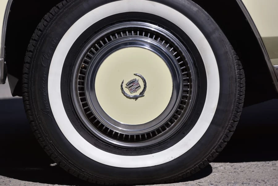 1976 Cadillac Eldorado 9th Gen - Image 13 of 26