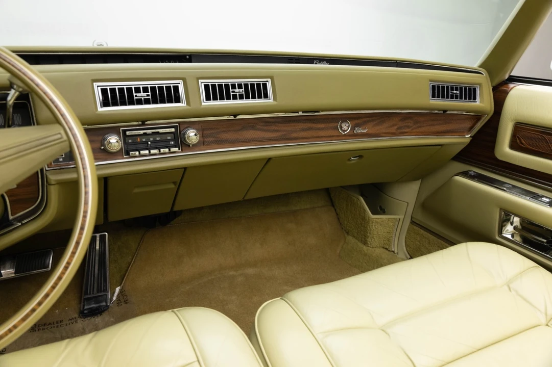 1976 Cadillac Eldorado 9th Gen - Image 14 of 21