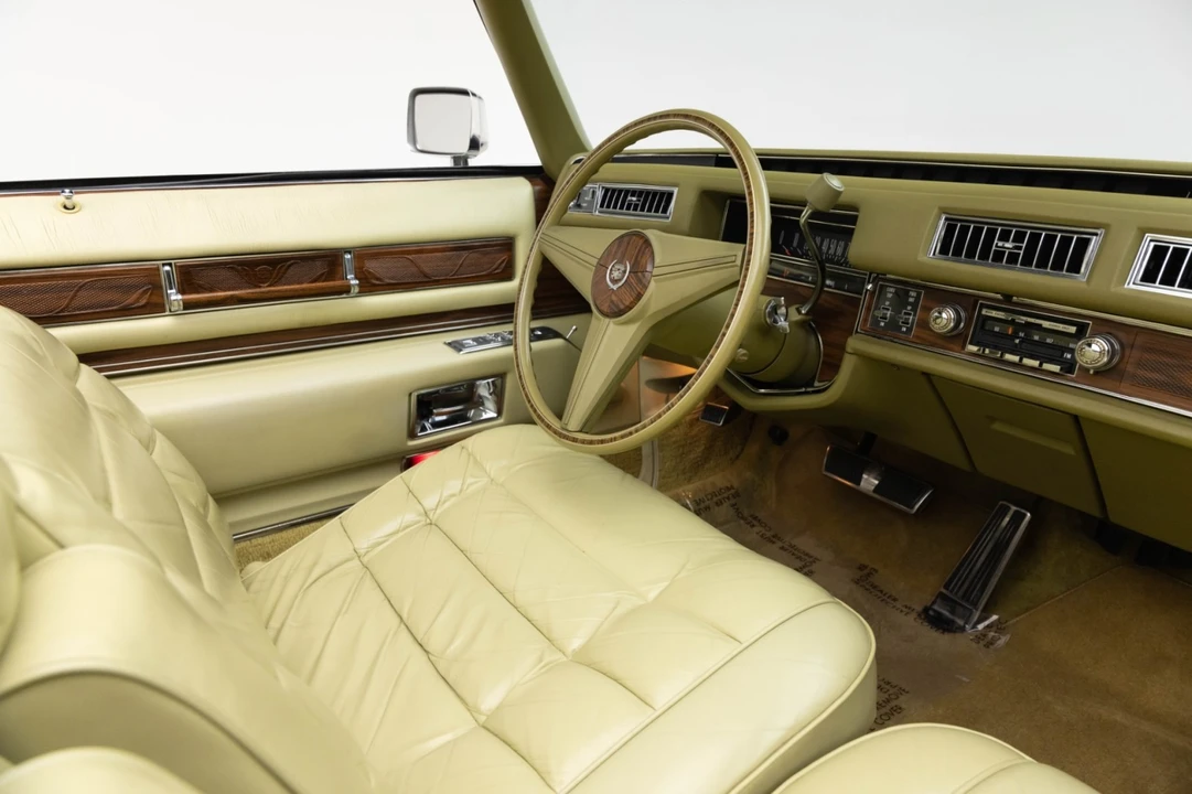 1976 Cadillac Eldorado 9th Gen - Image 12 of 21