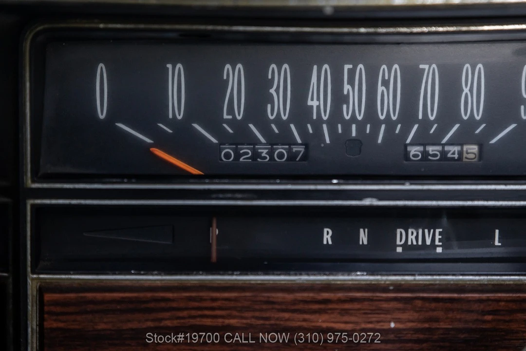 1976 Cadillac Eldorado 9th Gen - Image 25 of 31