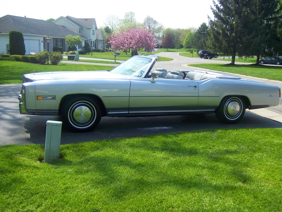 1976 Cadillac Eldorado 9th Gen - Image 2 of 31