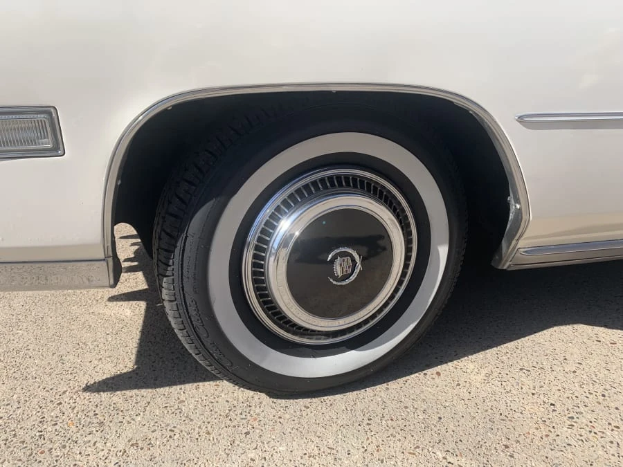 1976 Cadillac Eldorado 9th Gen - Image 6 of 13