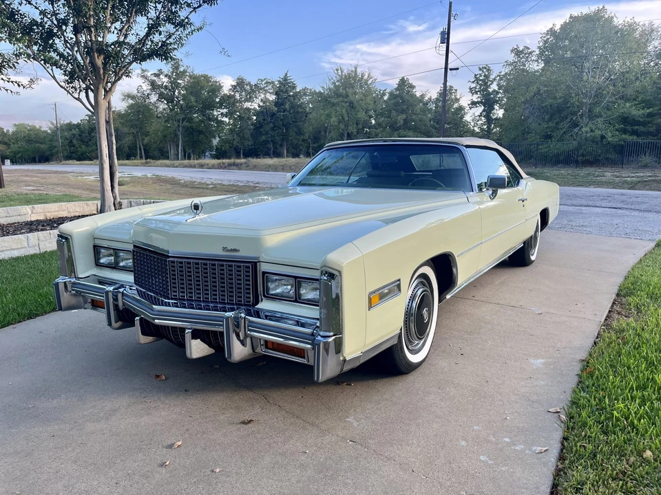 1976 Cadillac Eldorado 9th Gen - Image 11 of 31