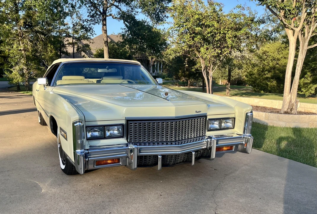 1976 Cadillac Eldorado 9th Gen - Image 29 of 31