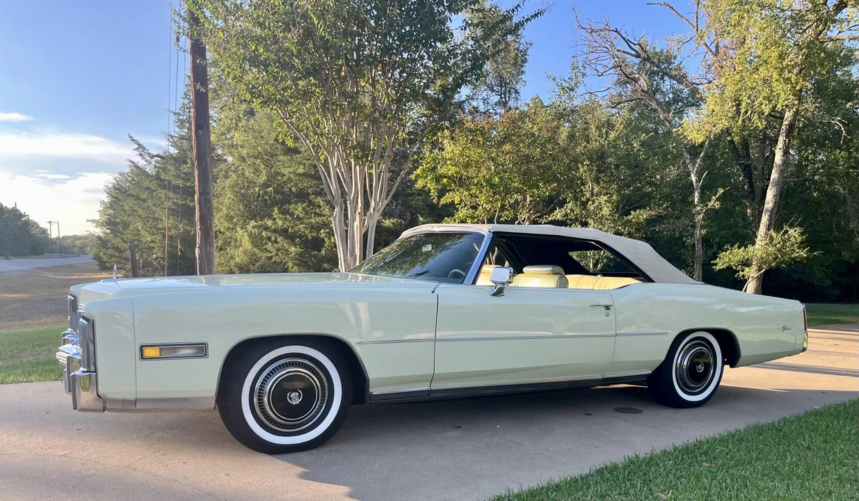1976 Cadillac Eldorado 9th Gen - Image 23 of 31