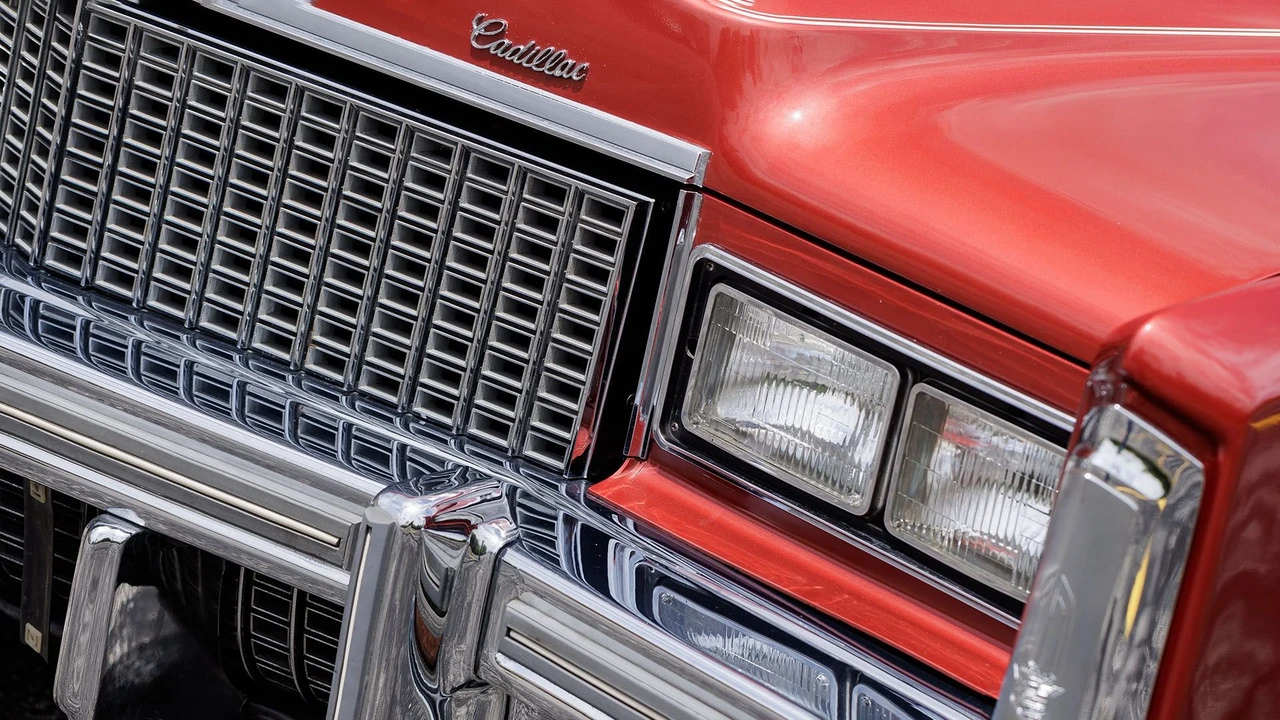 1976 Cadillac Eldorado 9th Gen - Image 22 of 31