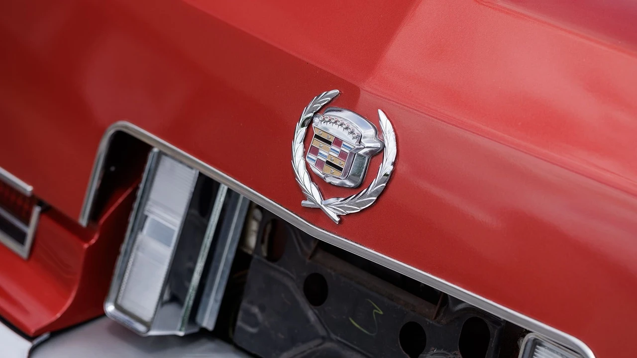 1976 Cadillac Eldorado 9th Gen - Image 24 of 31
