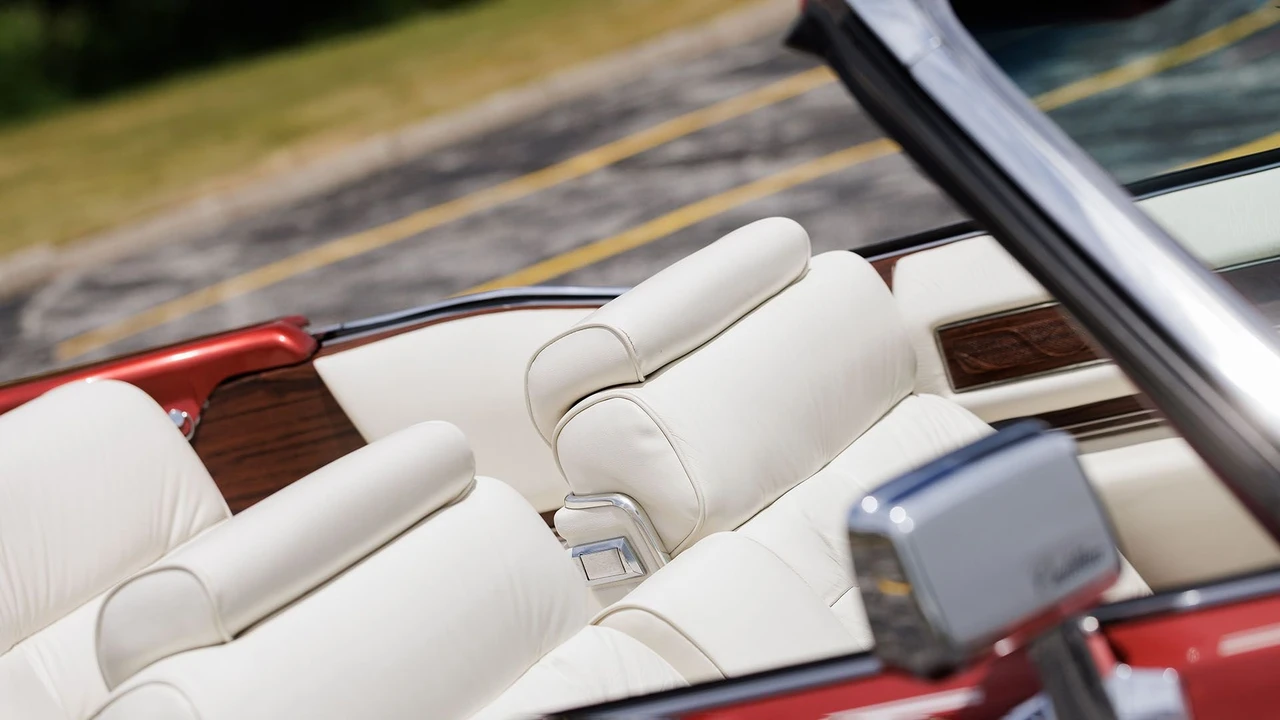 1976 Cadillac Eldorado 9th Gen - Image 28 of 31