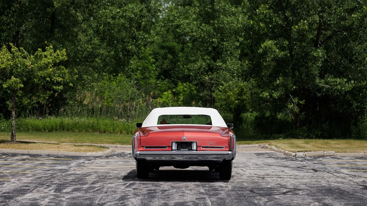 1976 Cadillac Eldorado 9th Gen - Image 17 of 31