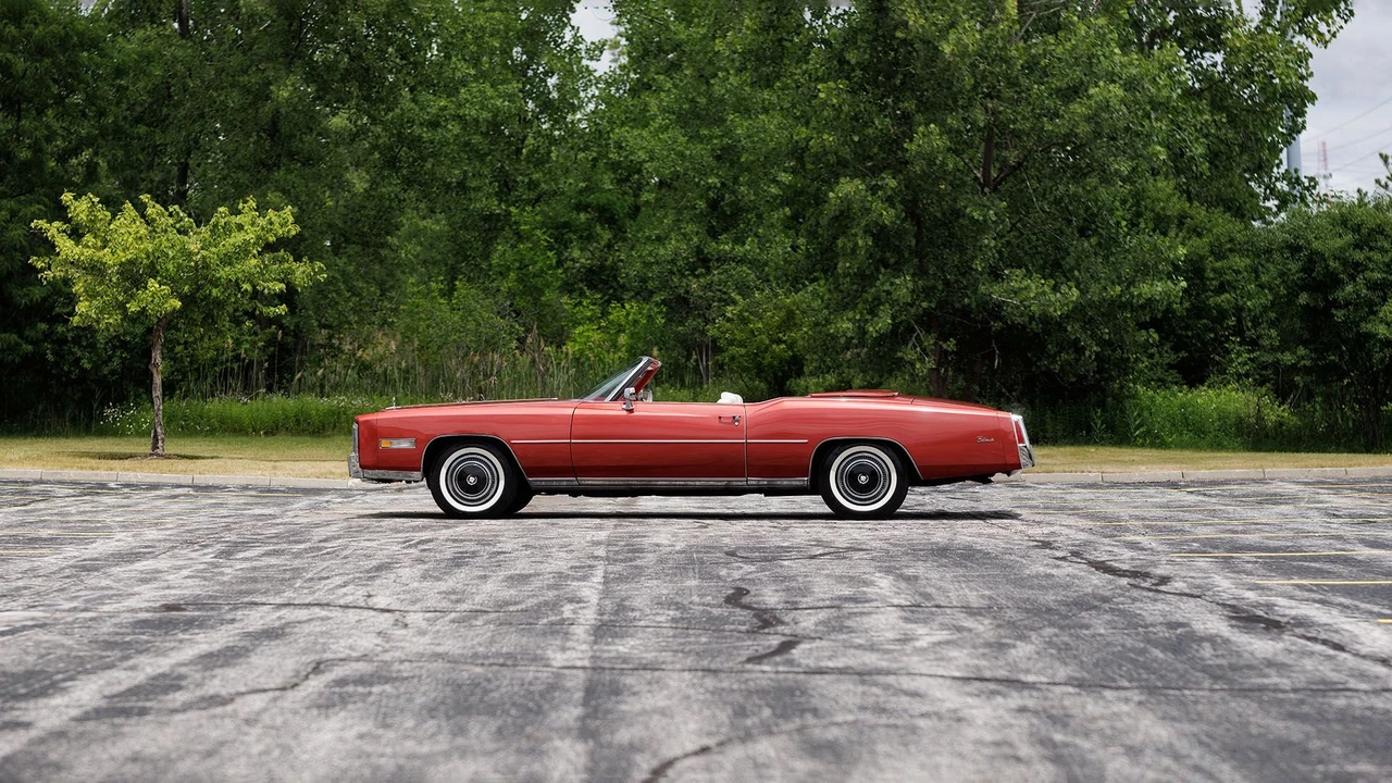 1976 Cadillac Eldorado 9th Gen - Image 11 of 31